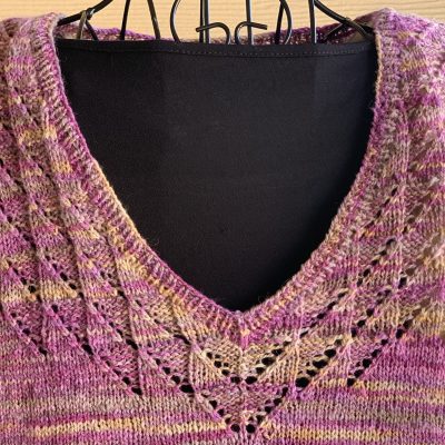 Paisley-neckline-1 Paisley-neckline-1